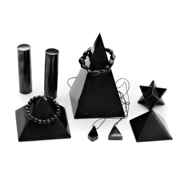 Shungite Pyramid Small Fashion